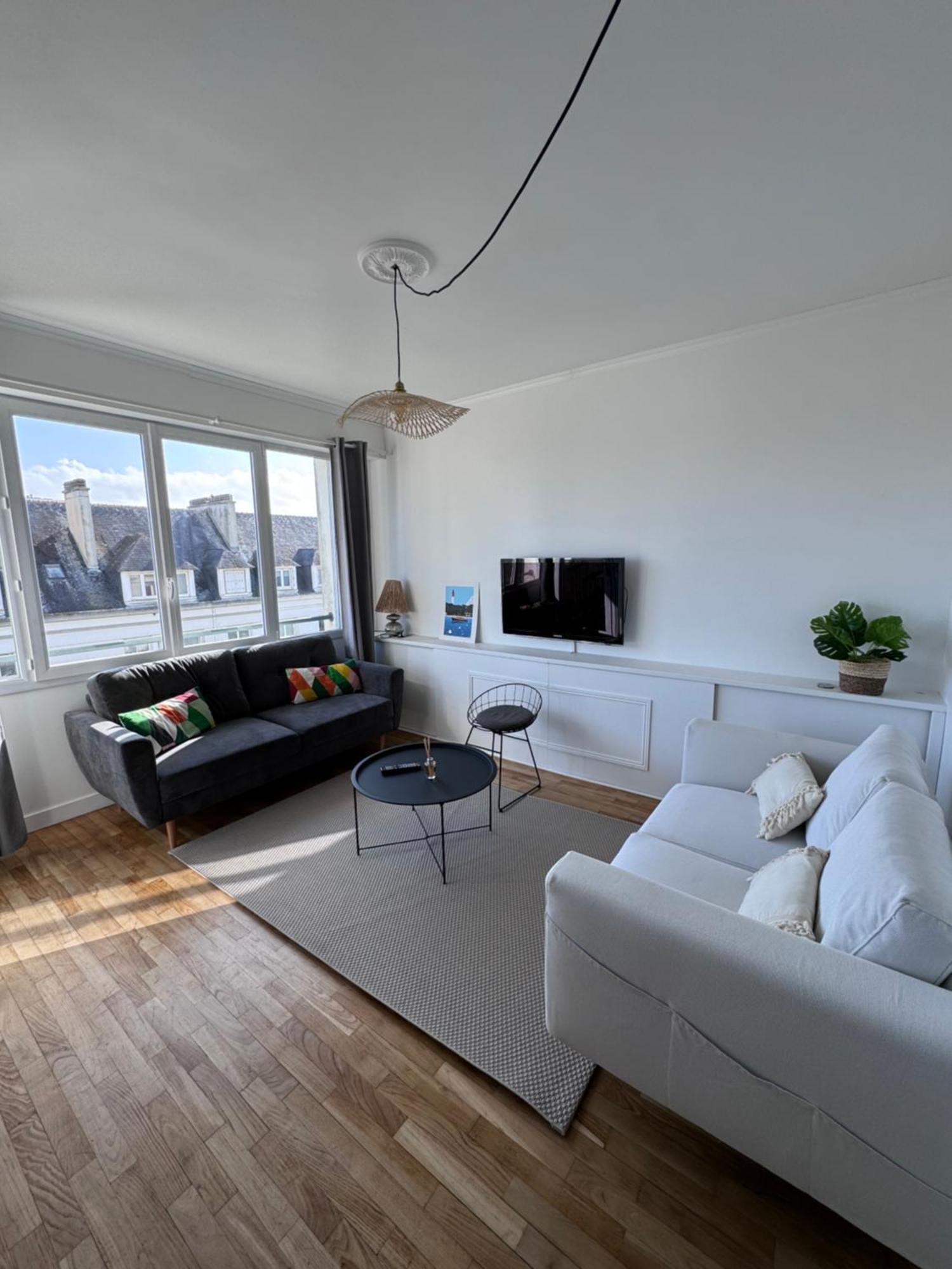 Charmant Appartement T3 Avec Balcon, Centre-Ville Lorient Buitenkant foto